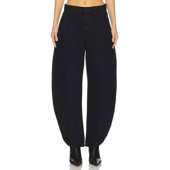 Frame Boomerang Barrel Jean in Black 30 - Picture 2 of 5